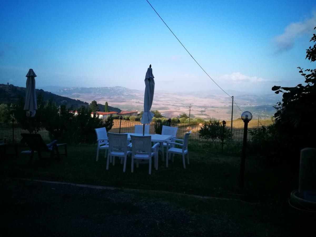 I Castagnini Lägenhet Montecatini Val di Cecina Exteriör bild